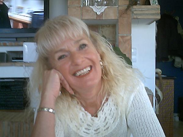 Leonie12